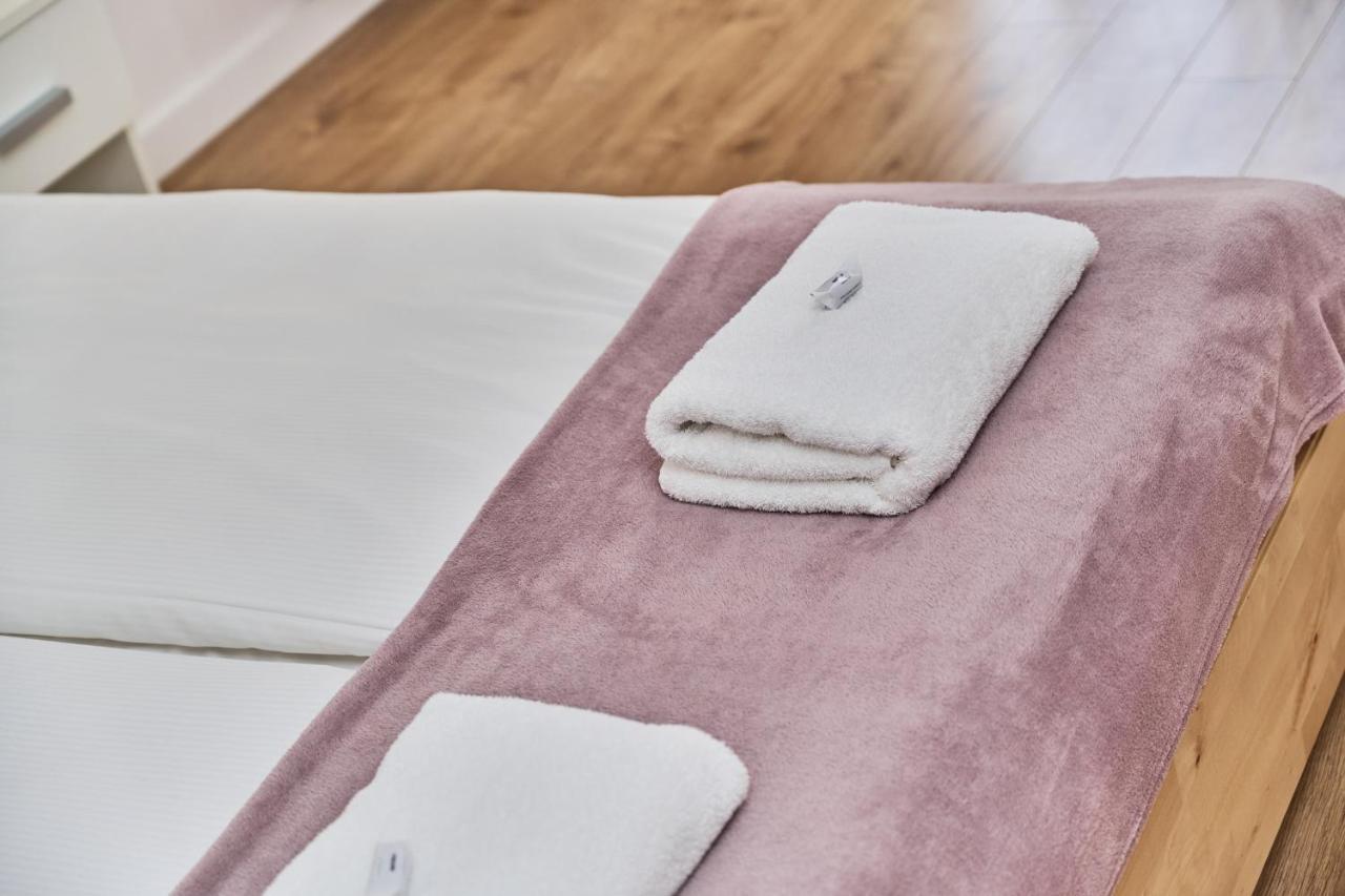 Apartments Dmowskiego Kepa Mieszczanska By Noclegi Renters Βρότσλαβ Εξωτερικό φωτογραφία